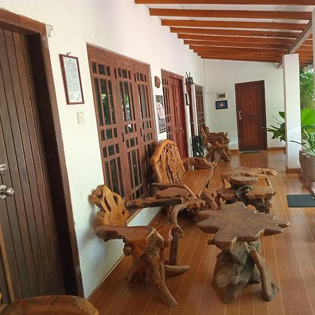 Habarana Dulwan Guest House Zewnętrze zdjęcie
