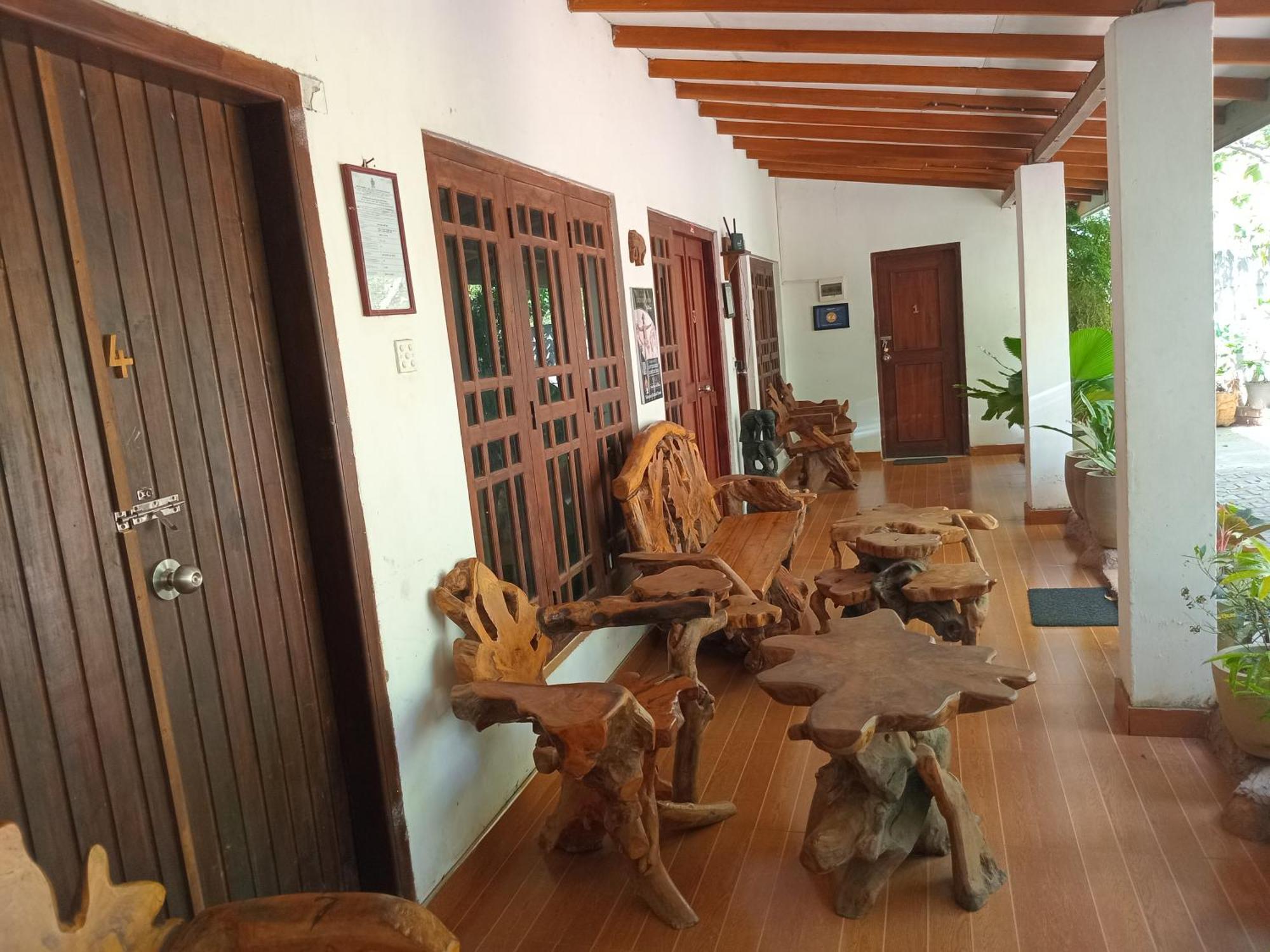 Habarana Dulwan Guest House Zewnętrze zdjęcie